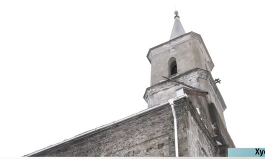 У Нижньому Бистрому, на Хустщині відновлюють 200-літню кам’яну церкву (ВІДЕО)