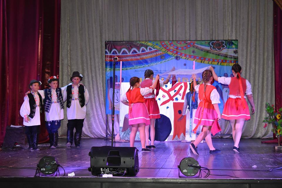 У Берегові пройшов обласний фестиваль дитячого та юнацького театрального мистецтва "Юні зірки Мельпомени" (ФОТО)
