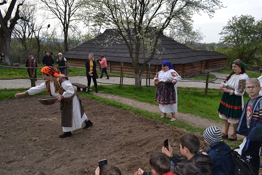 Свято першої борозни провели в обласному скансені в Ужгороді (ФОТО)