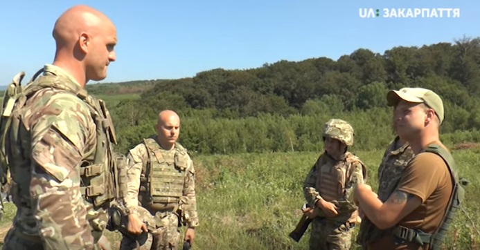 До 9 липня триватимуть на Закарпатті навчання українських вояків під керівництвом британських інструкторів (ВІДЕО)