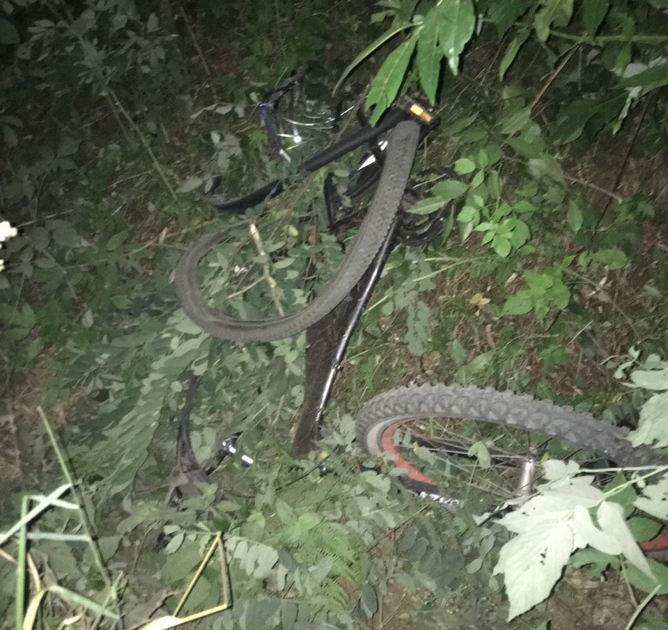 На Хустщині 17-річний велосипедист загинув під колесами "Мерседеса" (ФОТО)