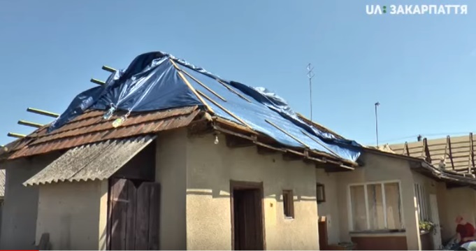 200 тис грн спрямують із районного бюджету на відновлення пошкоджених негодою будинків у Сюрте на Ужгородщині (ВІДЕО)