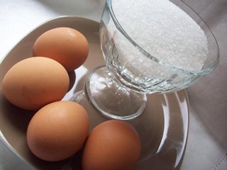 У жовтні на Закарпатті ціни на продукти харчування зросли на 2,2%, найбільше здорожчали яйця та цукор