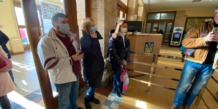 Закарпатські журналісти надіслали звернення до голови Закарпатської облради з приводу недопуску на сесію
