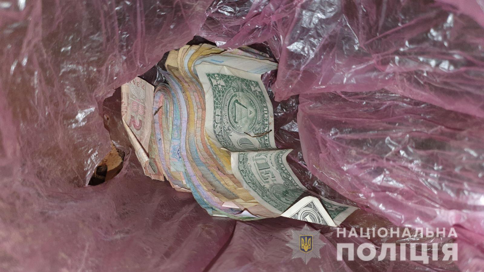 У Сваляві троє неповнолітніх викрали з магазину гроші, алкоголь і сигарети