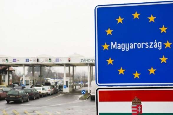 На кордоні України та Угорщини з понеділка відкриються усі пункти пропуску