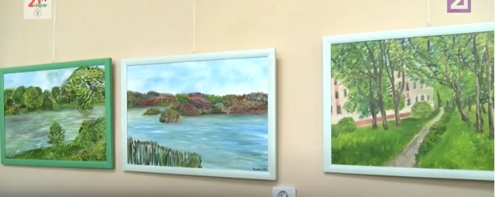 Виставку робіт "Пейзажі карантинного Ужгорода" презентували в обласному краєзнавчому музеї (ВІДЕО)