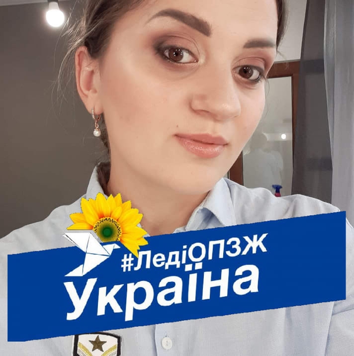 Закарпатська помічниця помічниці Медведчука не вважає Крим українським і збиткується з військового вітання "Слава Україні! Героям Слава!"