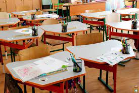 На Закарпатті вимагають повернути державі 141 тис грн через незакуплене майно для шкіл Чопа