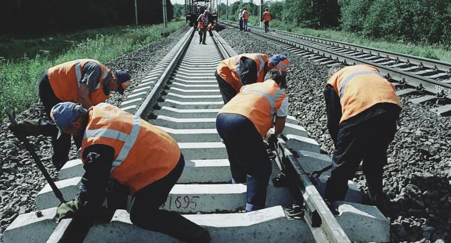 Румунія відновлює ділянку залізниці до українського кордону на Закарпатті за проєктом щодо забезпечення продовольчої безпеки