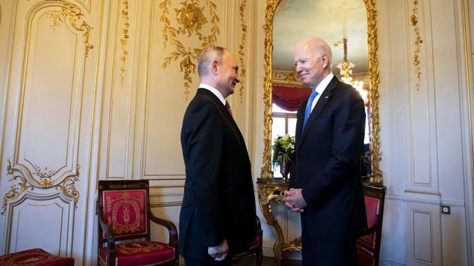 Байден і Путін погодилися провести саміт з питань безпеки, "якщо Росія не вторгнеться в Україну"