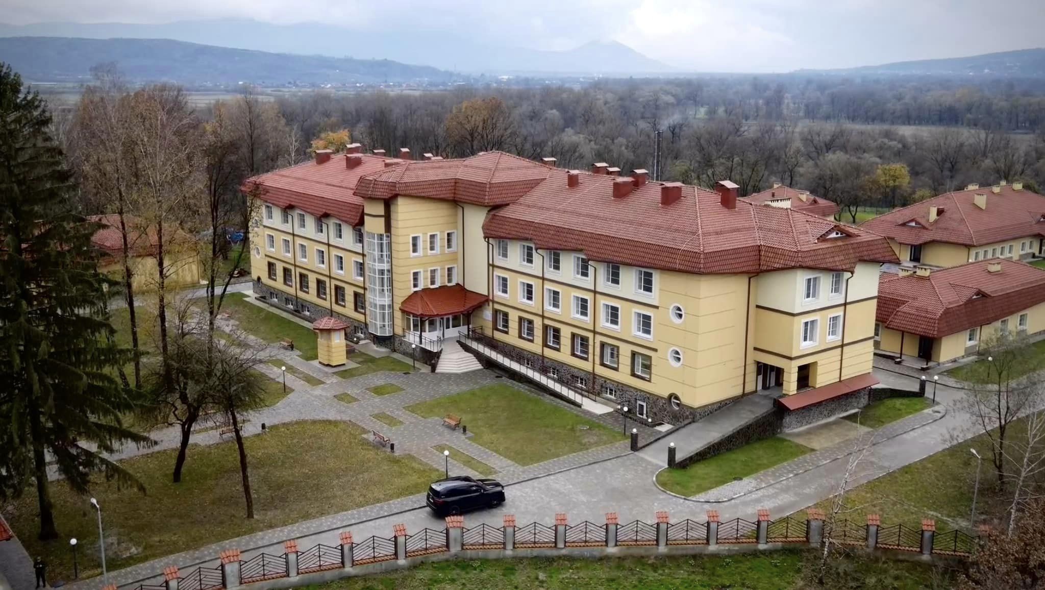 У Нижній Апші на Тячівщині завершили будіництво туберкульозної лікарні за грантові €2,5 млн (ФОТО)
