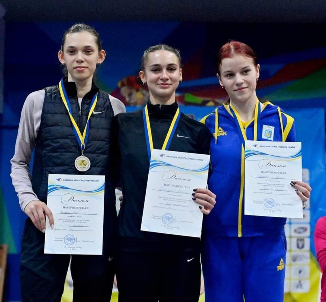 Легкоатлетка з Мукачева здобула "золото" на чемпіонаті України (ФОТО)