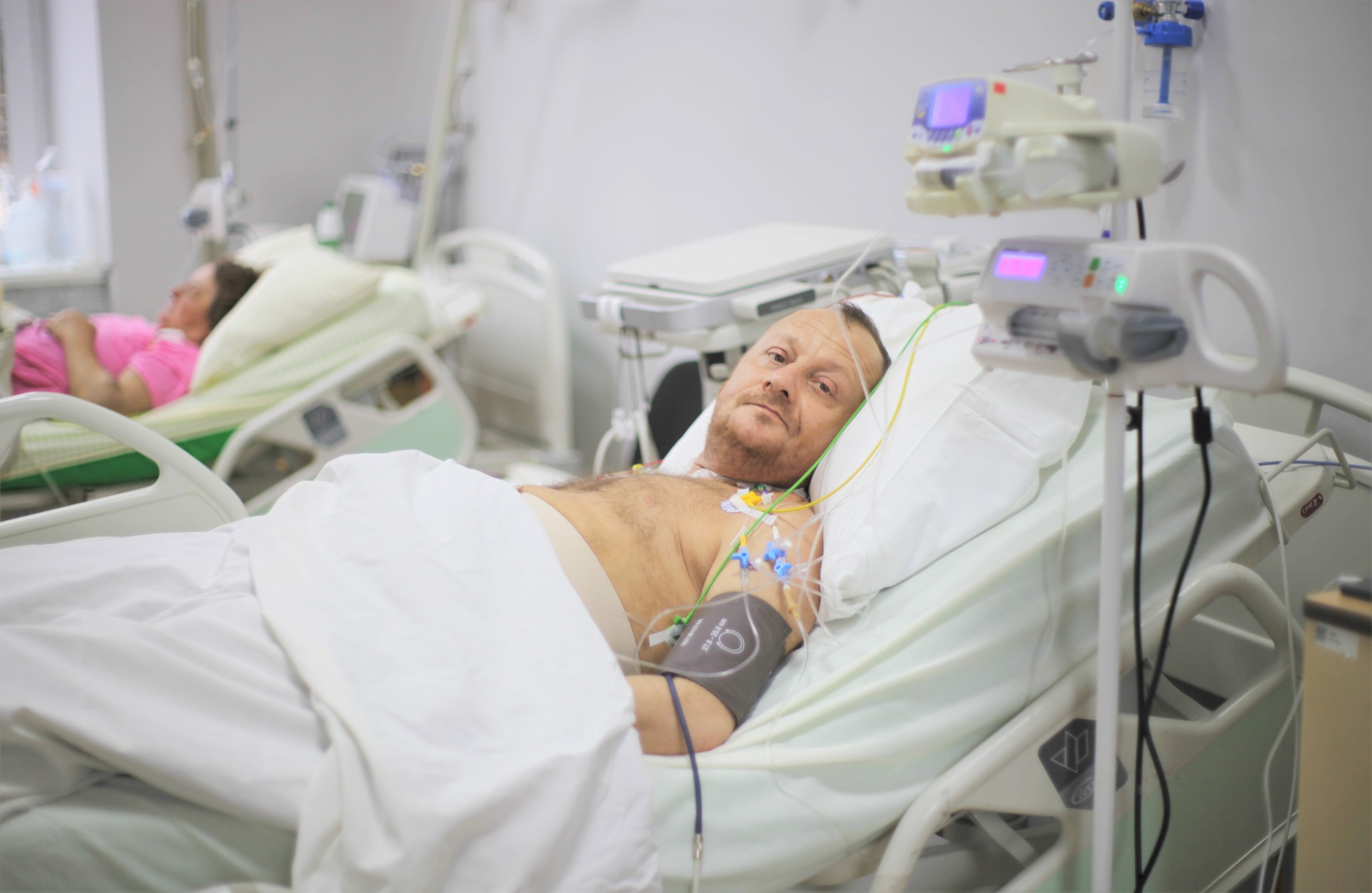 У Мукачеві пересадили нирку чоловіку, який протягом 4 років страждав на ниркову недостатність (ФОТО)
