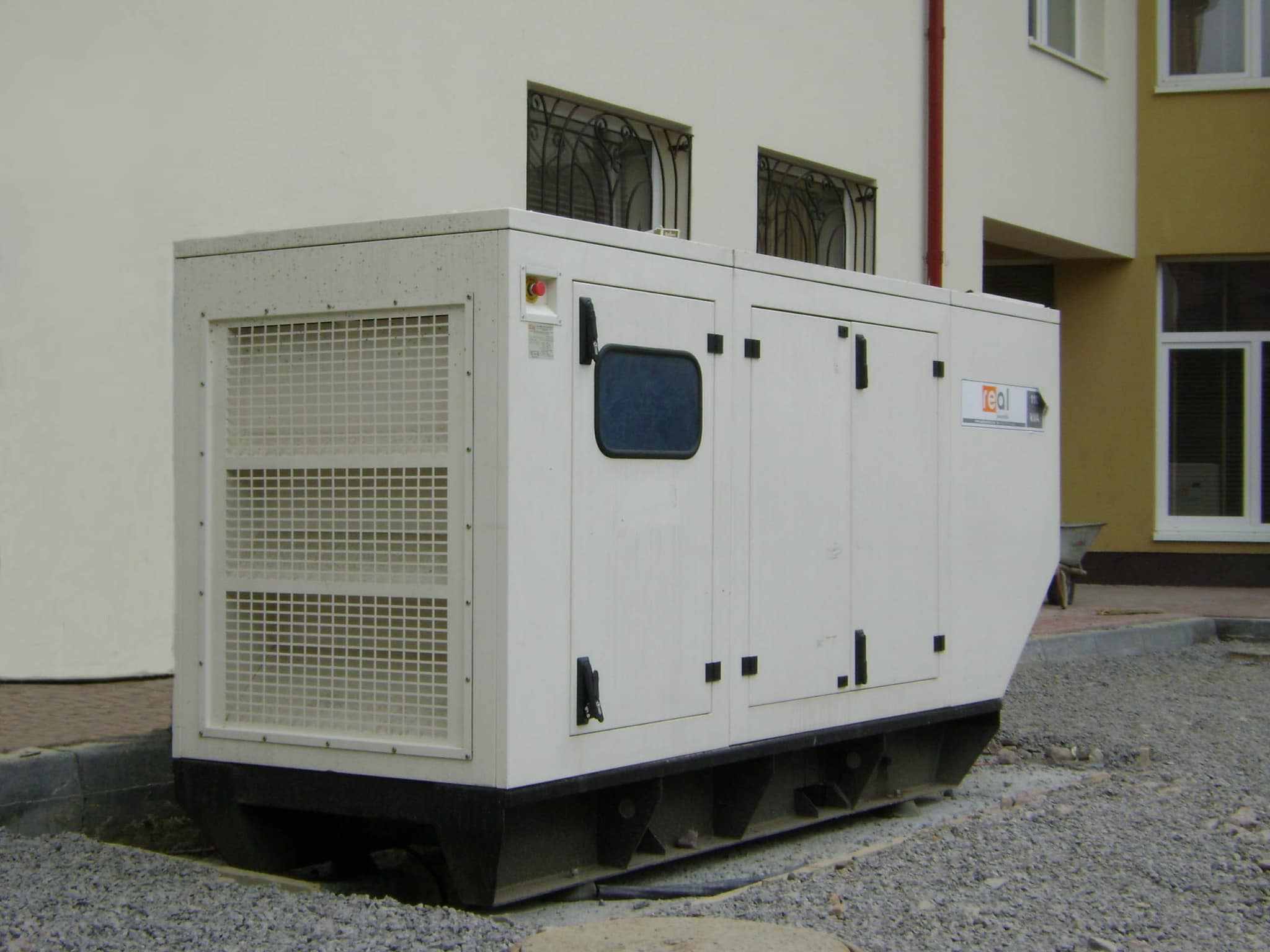 На випадок аварійних відключень електроенергії в лікарнях Закарпатської області вже є близько 160 генераторів