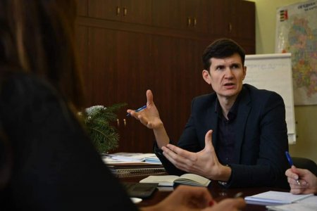 Уряд призначив заступника голови Закарпатської ОВА Добромільського головою Державної служби України у справах дітей