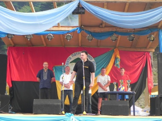 Закарпатська «Свобода» взяла участь у спортивно-патріотичному таборі «Яворина-2012» (ФОТО)
