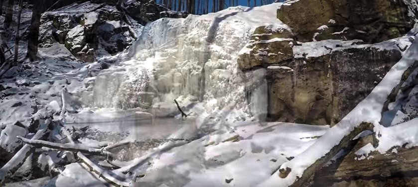 Водоспад Скакало замерз (ФОТО, ВІДЕО)