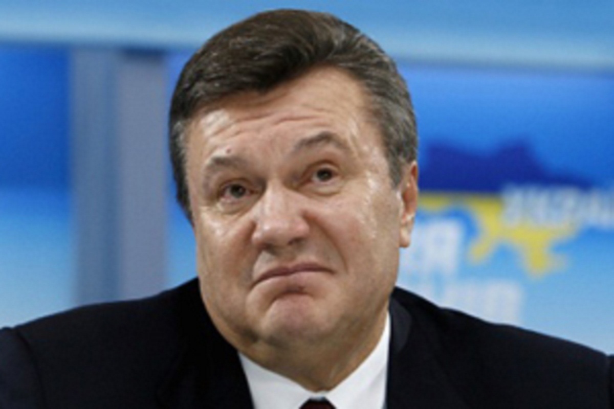 Понад 65% українців не люблять Януковича та Азарова