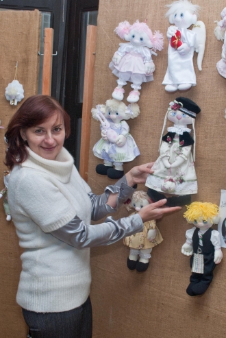 У Ніредьгазі відбулася виставка ляльок закарпатської майстрині