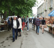 В Ужгороді триває фестиваль вина та меду "Сонячний напій" (ВІДЕО)
