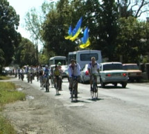 На Ужгородщині відбувся патріотичний велозаїзд (ВІДЕО)