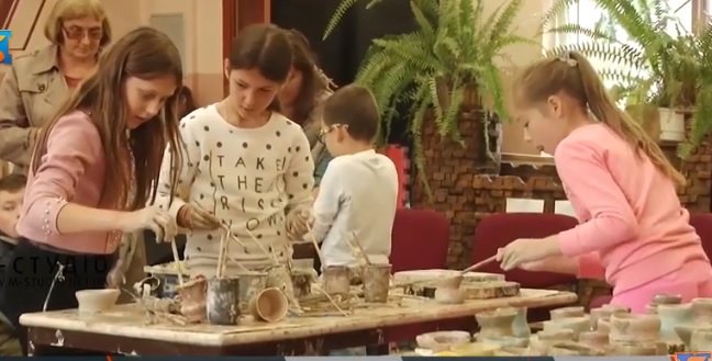 У Кам’яниці, на Ужгородщині дітей навчали давнім ремеслам (ВІДЕО)
