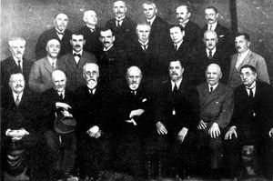 Група професорів УВУ — засновників МВБУ