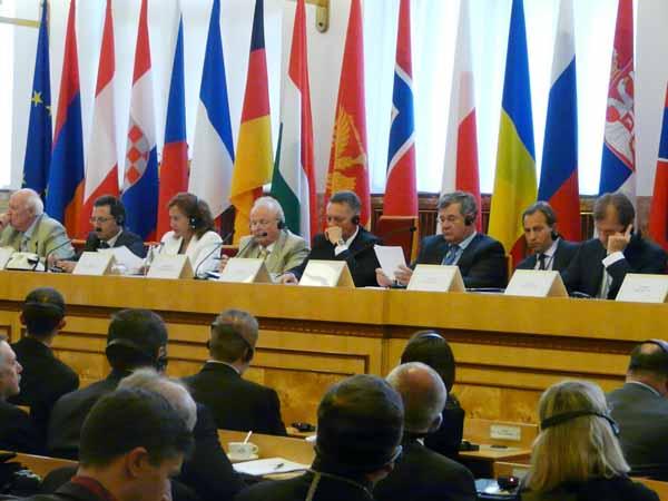 В Ужгороді стартувала конференція "Сталий розвиток Карпат та інших регіонів Європи" (ФОТО)