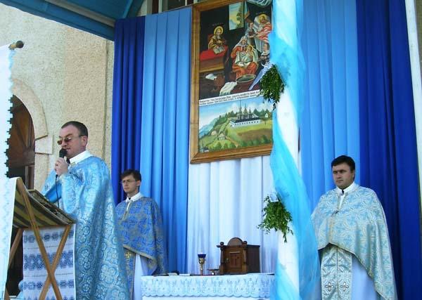 Сотні вірників взяли участь у відпустовому святі в Імстичівському монастирі (ФОТО)