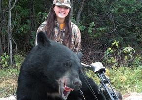 Школярка з Мічигану вбила 200-кілограмового ведмедя