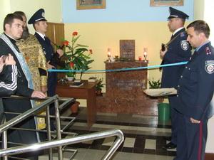 У Тячеві відкрили меморіал загиблим працівникам міліції