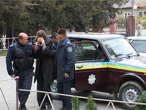 В Ужгороді під час затримання молдаванин стріляв у міліціонерів (ДОПОВНЕНО)