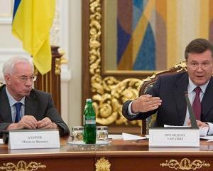 Підприємці погрожують відставити Януковича та Азарова через референдум