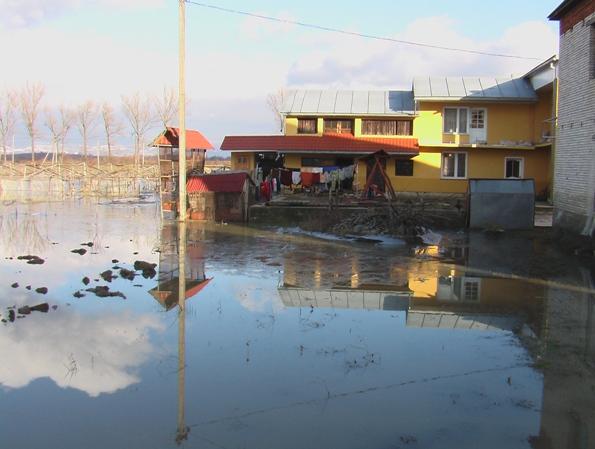 Інформація про водогосподарську обстановку та гідрологічний режим на річках Закарпатської області на 20.00 11 грудня