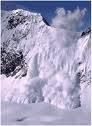 На Закарпатті через небезпеку сходження снігових лавин оголосили штормове попередження 