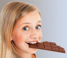 Вчені довели, що шоколад корисніший за фрукти