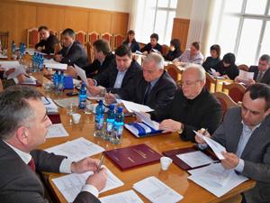 Президія погодила порядок денний завтрашньої сесії Закарпатської обласної ради