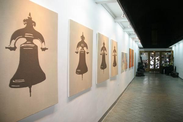 Виставка ужгородської арт-групи “ПопТранс” пройшла у Львові під знаком Воргола 