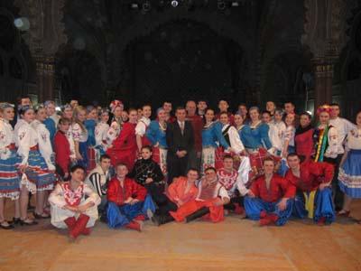 На Закарпатті побував народний ансамбль фольклорного танцю «Веселка» з Дніпропетровська