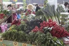На Закарпатті продають овочі з нітратами і на ринку, і в магазинах