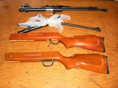 На Закарпатті прикордонники вилучили в українця дві гвинтівки (ФОТО)