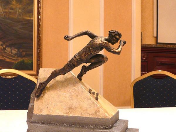 В Ужгороді презентували макет пам’ятника марафонцю (ФОТО)