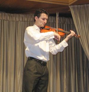 У Закарпатській філармонії відбувся концерт молодих лауреатів міжнародних конкурсів (ФОТО)