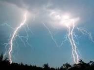 Через сильні зливи на Закарпатті оголосили штормове попередження