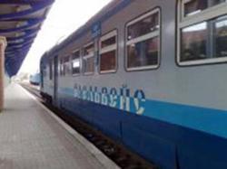 Закарпатців обурило рішення залізниці "оптимізувати" потяг "Едельвейс" зі сполученням Тячів-Ужгород (ФОТО)