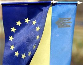 Більшість українців хочуть в ЄС, а не Митний союз