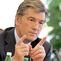 Президент перенёс дату выборов, временно реанимировал Раду и берёт контроль в свои руки