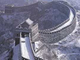 Велика Китайська стіна виникла перед Європою на закарпатському рубежі. Чи зможе її зруйнувати Тимошенко? 