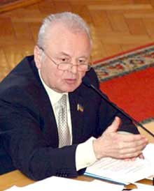 Голова Закарпатської облради М.Кічковський нагороджений орденом "За заслуги" ІІІ ступеня